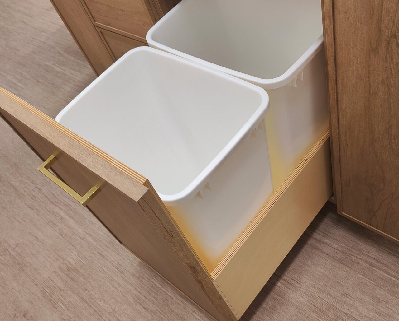 Custom garbage bin pull-out drawers