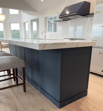 Calm Sea Blue Kitchen Island and Mastermind Color Kitchen Cabinets - View 29, Opens Model Box