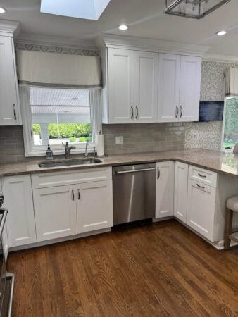 - View 3, Opens Model BoxCarmine's Kitchen Before Remodel