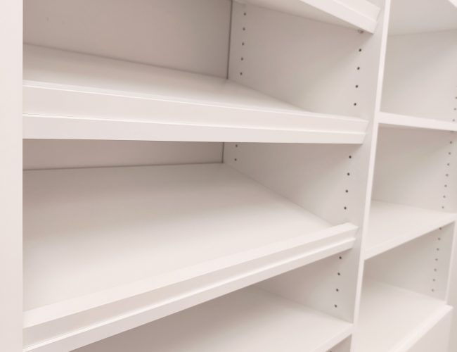 Walk-in Closet Shoes Rack